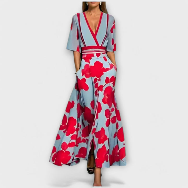 Elise - An elegant floral fitted dress