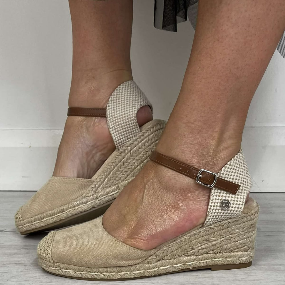 <p>OUR CUSTOMERS TELL IT BETTER THAN WE DO!</p>