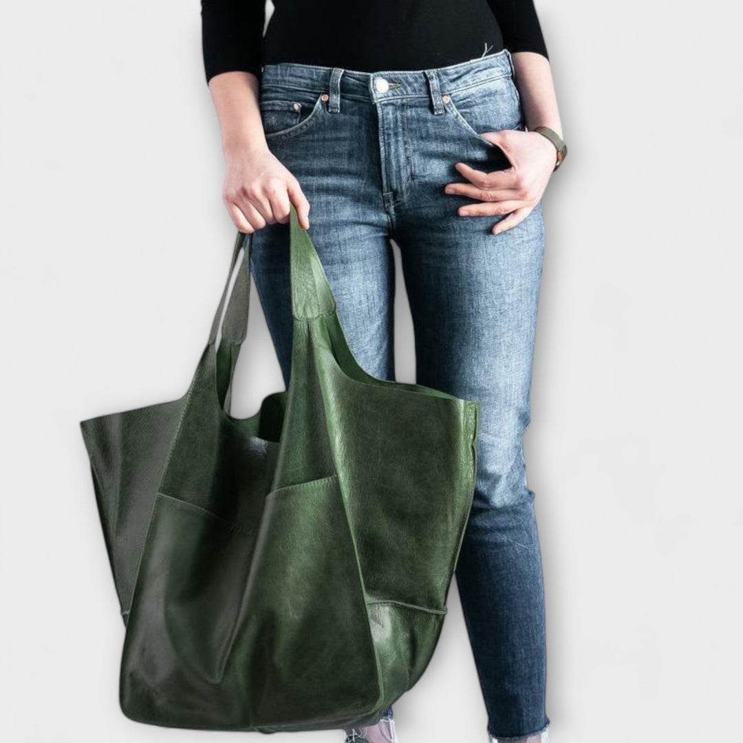 Olívia – Oversized Weekender Bag